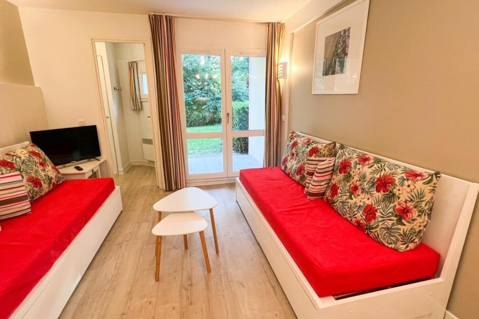 6-Person Apartment With Swimming Pool Tennis Court And Free Parking 25 Le Touquet المظهر الخارجي الصورة